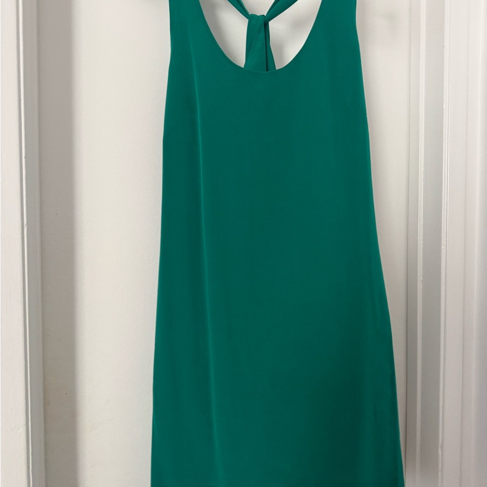 Never worn J.Crew 100% Silk emerald Green Sleeveless Dress